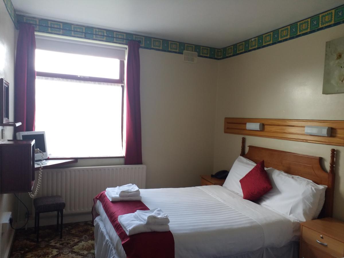 גלוואיי Anno Santo Hotel מראה חיצוני תמונה